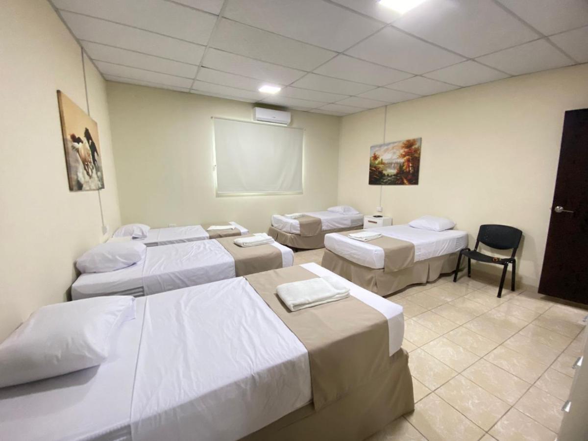 Hotel La Capilla - Suites & Apartments San Benito ซานซัลวาดอร์ ภายนอก รูปภาพ