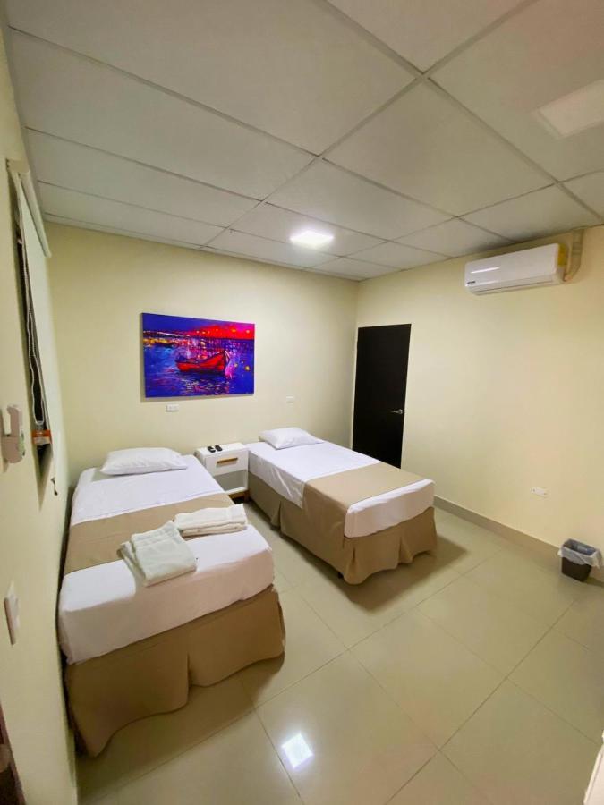 Hotel La Capilla - Suites & Apartments San Benito ซานซัลวาดอร์ ภายนอก รูปภาพ