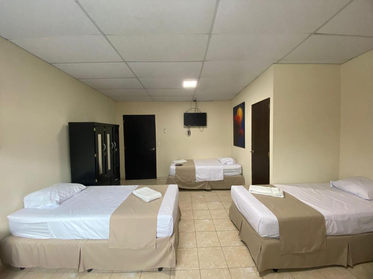 Hotel La Capilla - Suites & Apartments San Benito ซานซัลวาดอร์ ภายนอก รูปภาพ