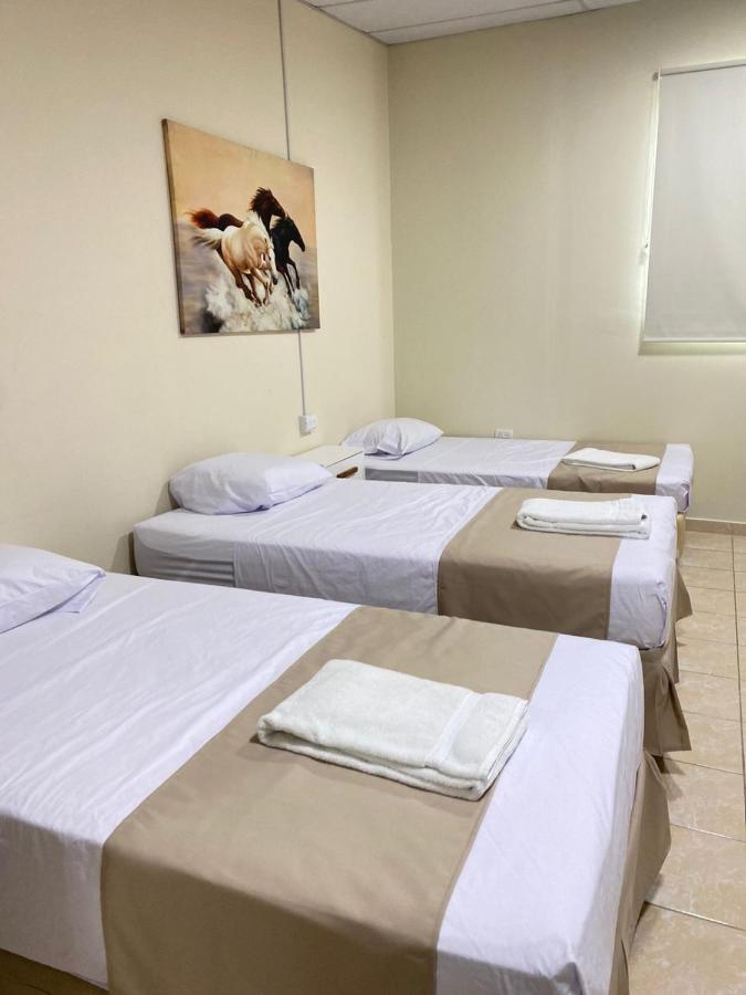Hotel La Capilla - Suites & Apartments San Benito ซานซัลวาดอร์ ภายนอก รูปภาพ